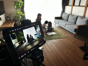 https://www.across-home.com/column/model-house-video-shoot/